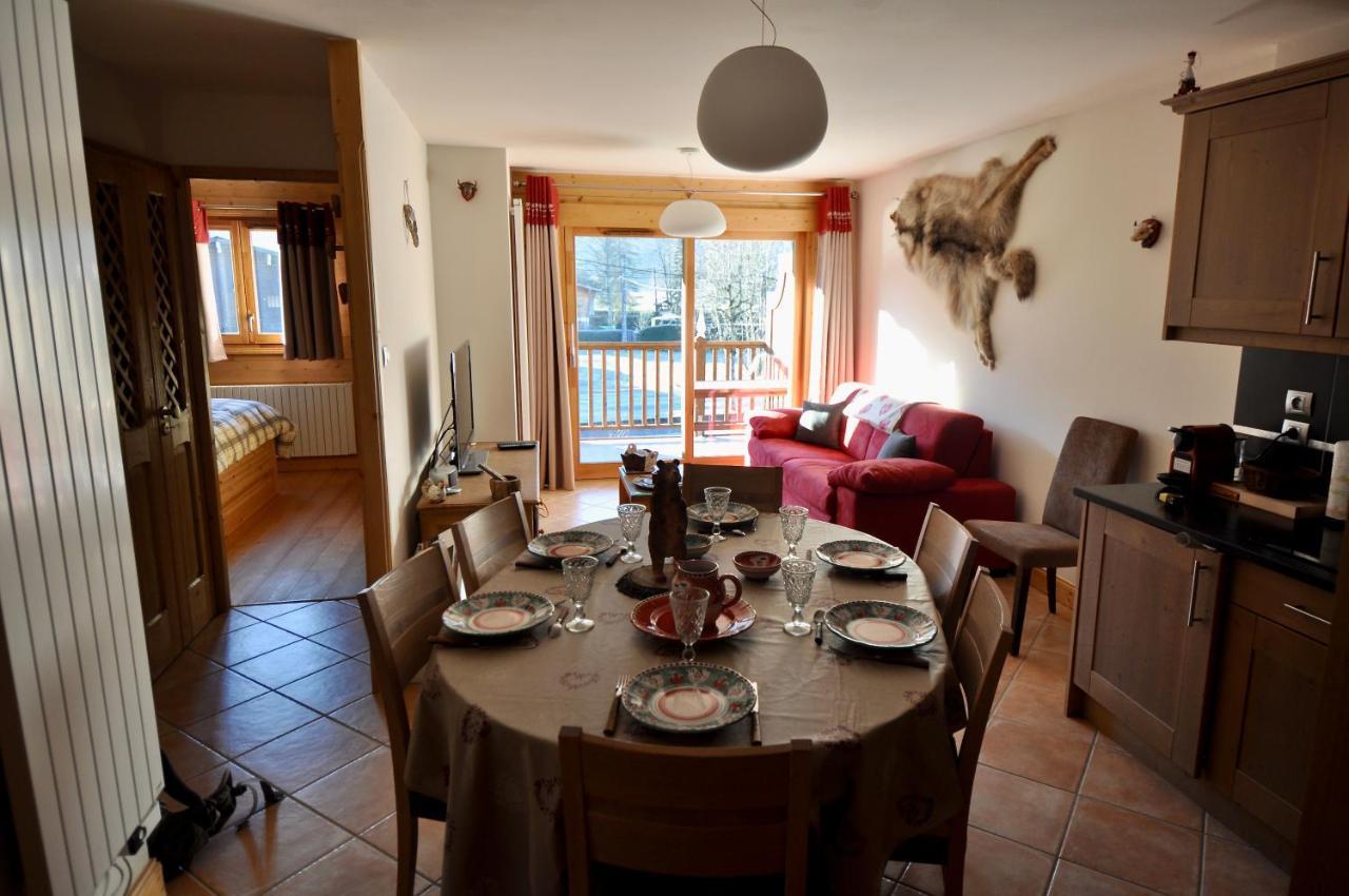 Résidence Les Chardons Argentés Samoëns Esterno foto